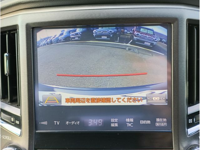 CROWN sedan hybrid 4WD