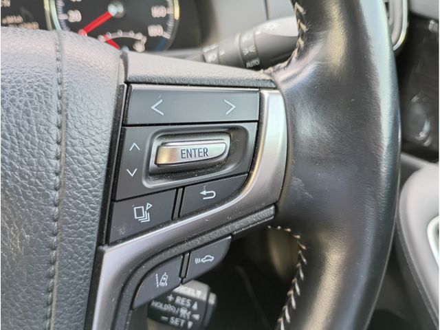 CROWN sedan hybrid 4WD