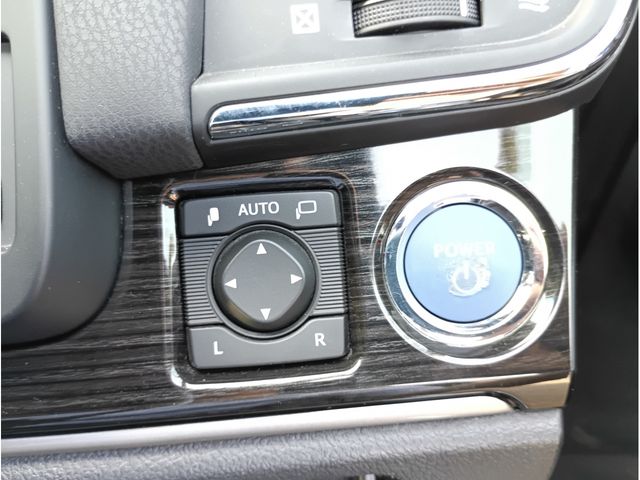 CROWN sedan hybrid 4WD