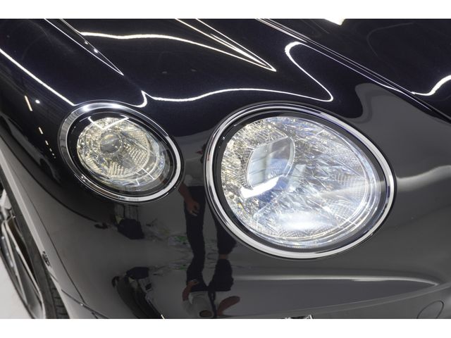 BENTLEY coupe