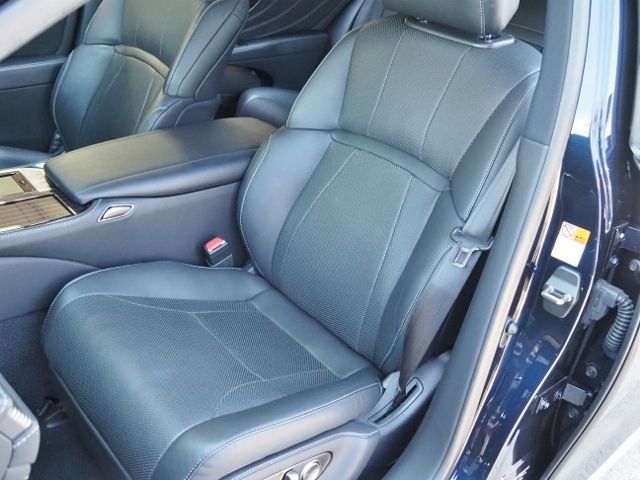 LEXUS LS500