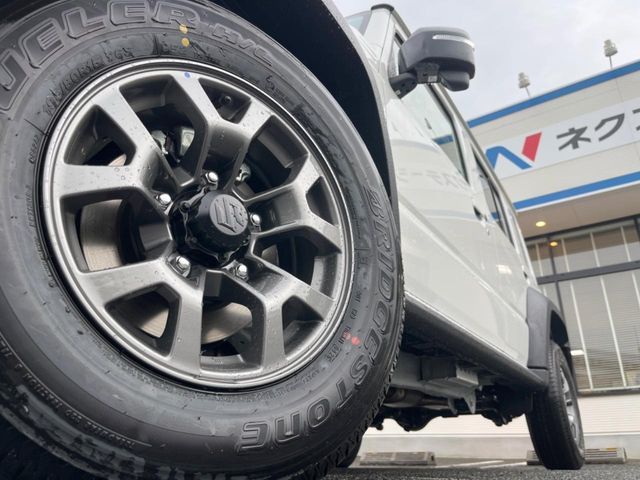 JIMNY NOMADE