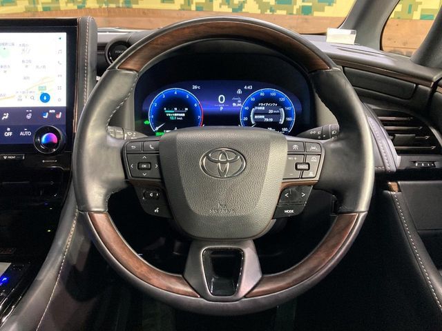 ALPHARD hybrid