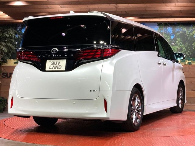 ALPHARD hybrid