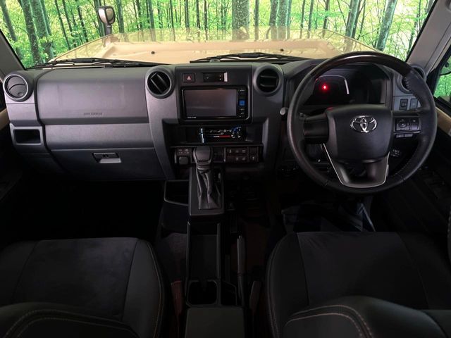 LANDCRUISER 70