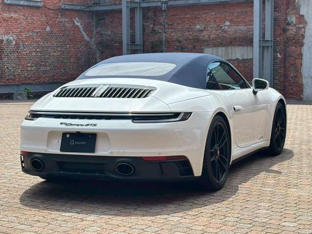 PORSCHE 911 open