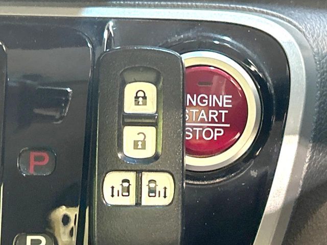 N BOX