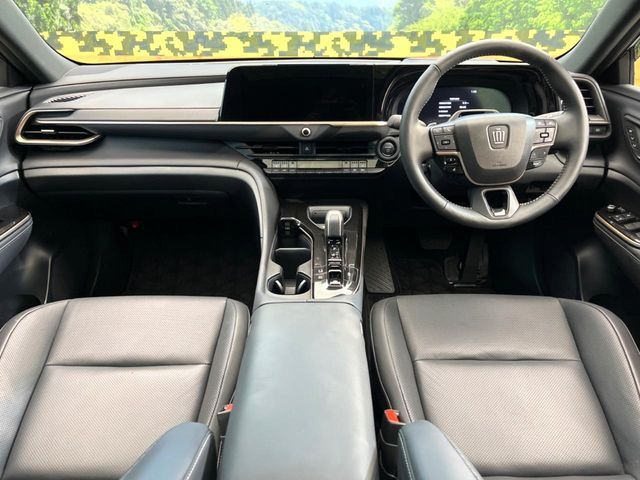 CROWN ESTATE 4WD