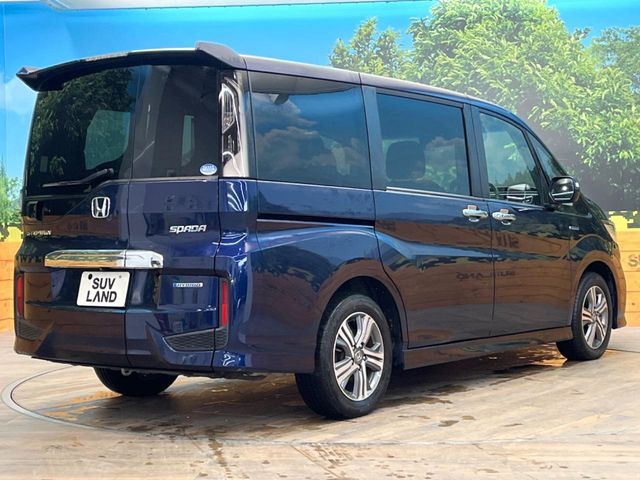 STEPWAGON e:HEV SPADA