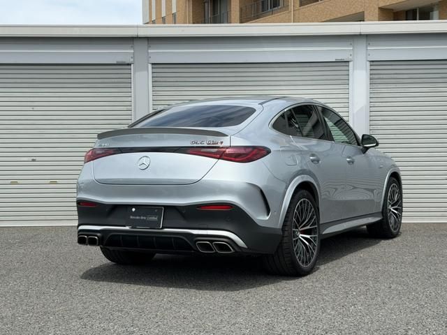 MERCEDES AMG GLCclass