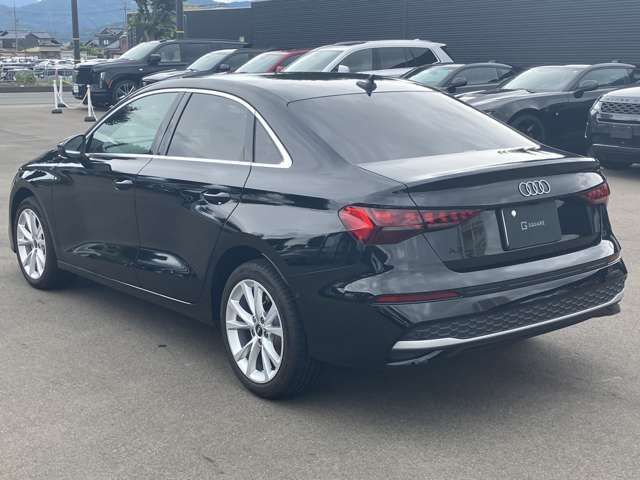 AUDI A3 Sedan