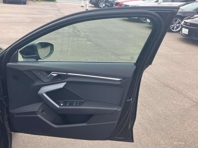 AUDI A3 Sedan
