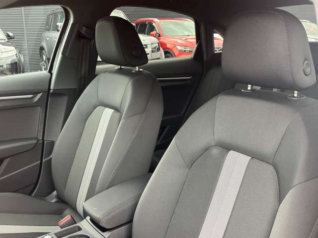 AUDI A3 Sedan