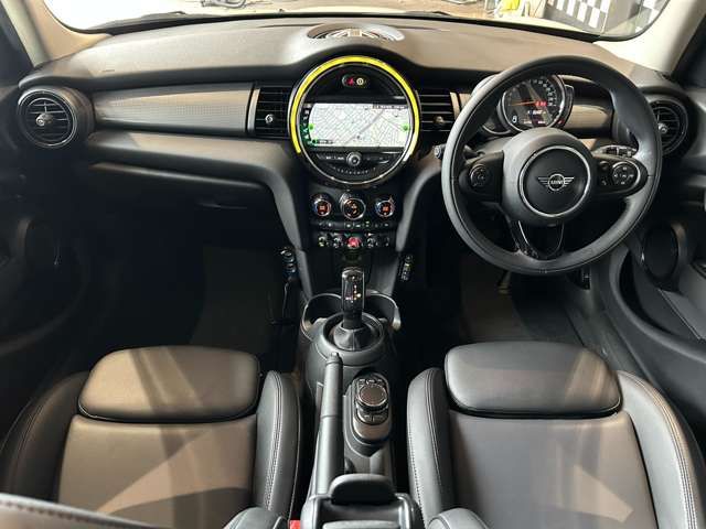 MINI COOPER 5DOOR