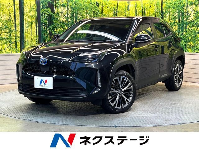 YARIS CROSS HYBRID