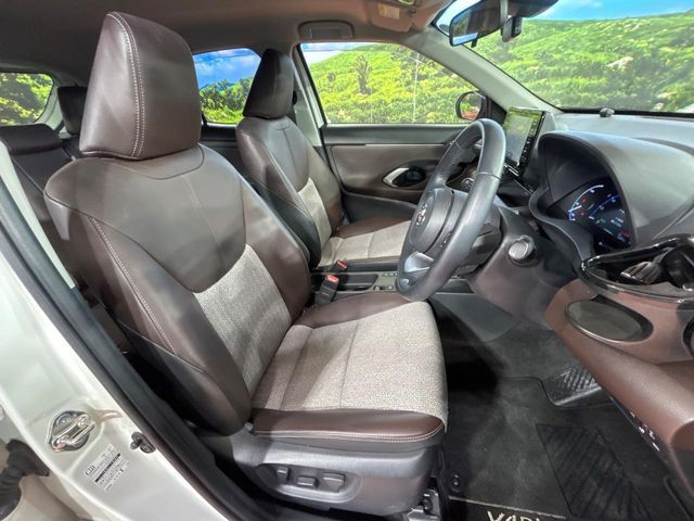 YARIS CROSS HYBRID