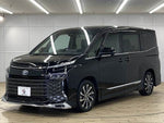 VOXY HYBRID