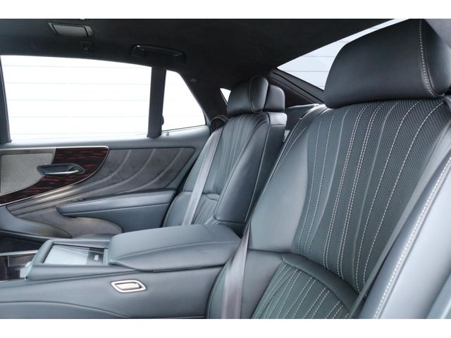 LEXUS LS500h
