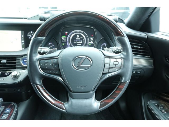 LEXUS LS500h