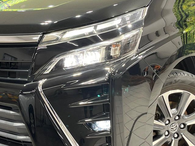 VOXY 4WD