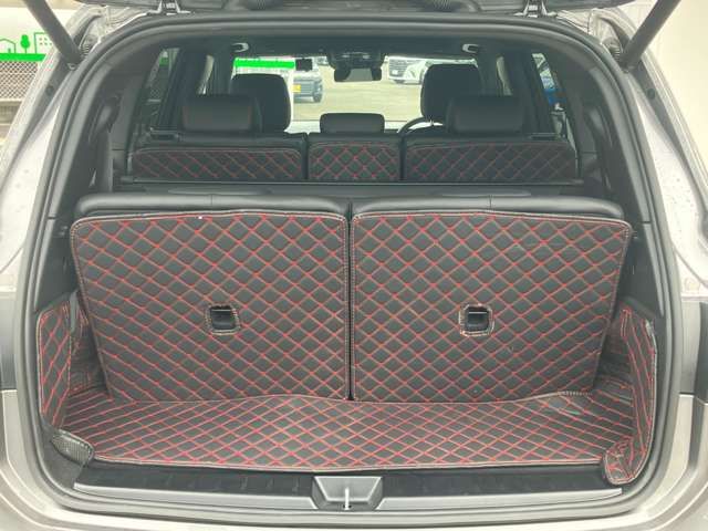 MERCEDES BENZ GLB
