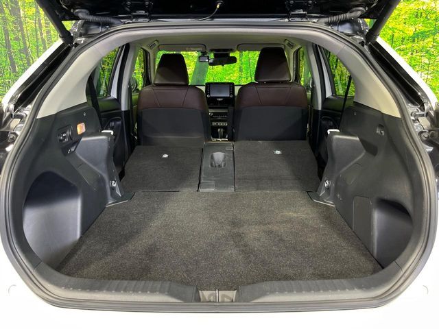 YARIS CROSS HYBRID