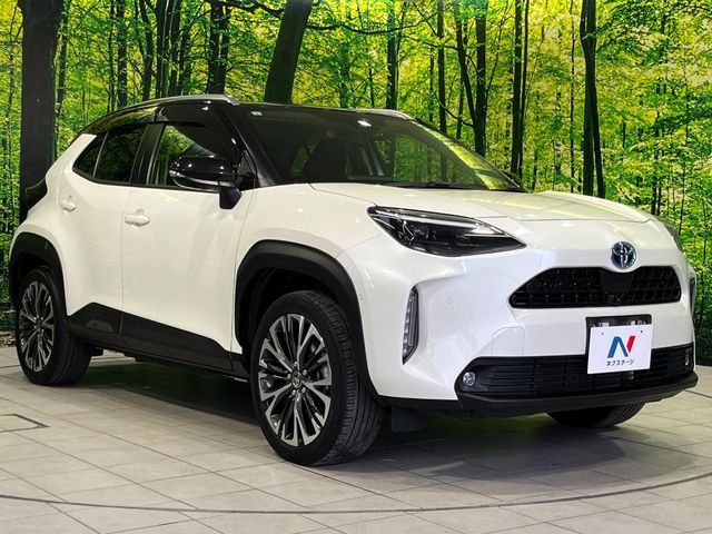 YARIS CROSS HYBRID
