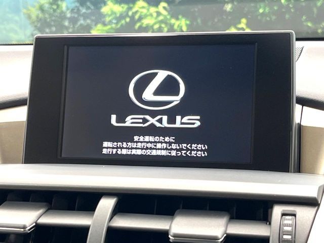 LEXUS NX300h
