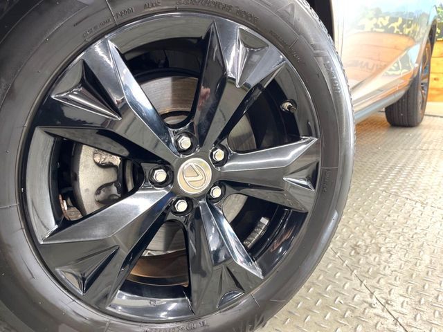 LEXUS NX300h