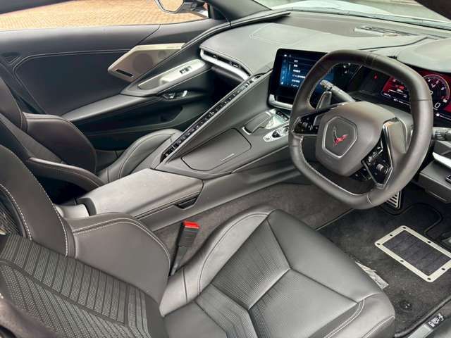 CHEVROLET CORVETTE COUPE