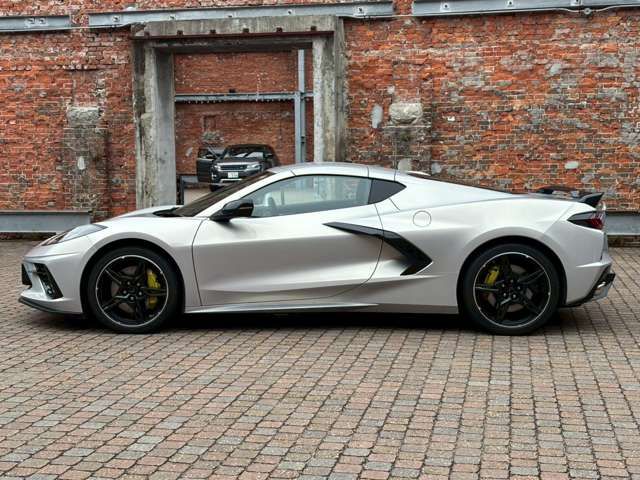 CHEVROLET CORVETTE COUPE