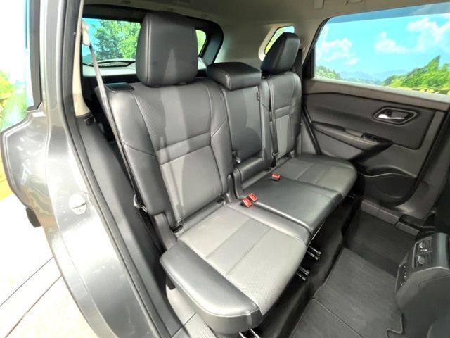 X-TRAIL HYBRID 4WD