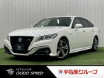 CROWN sedan hybrid