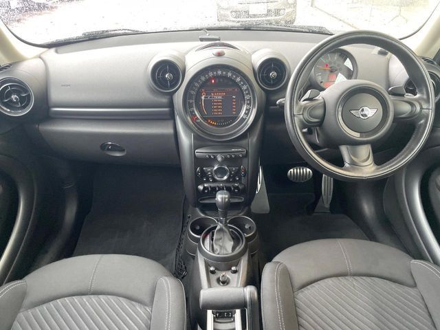 BMW MINI COOPER SD CROSSOVER