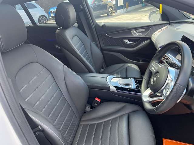 MERCEDES BENZ EQC