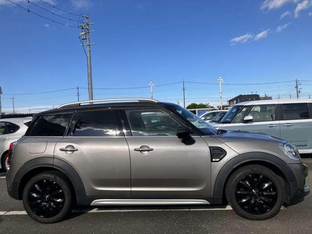 BMW MINI COOPER D CROSSOVER