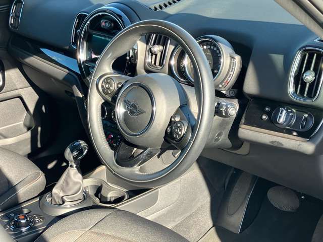 BMW MINI COOPER D CROSSOVER