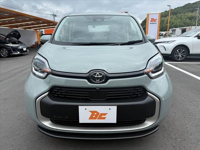 SIENTA HYBRID