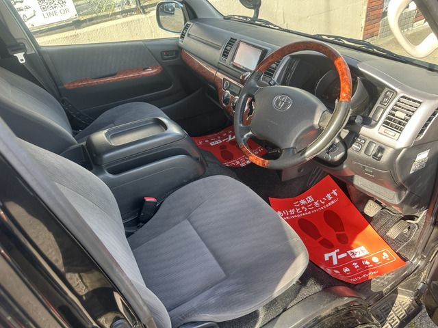 HIACE van 2WD