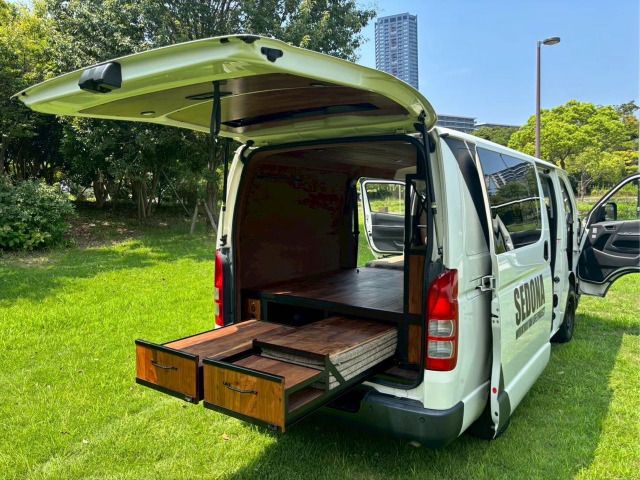 HIACE van 2WD