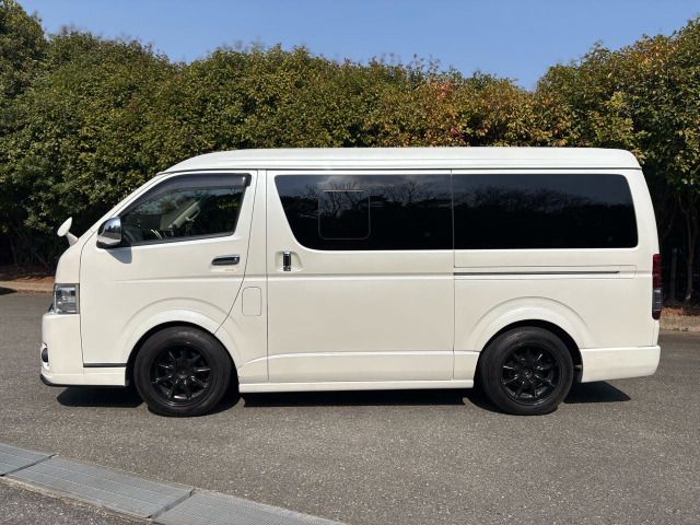 REGIUSACE van 2WD
