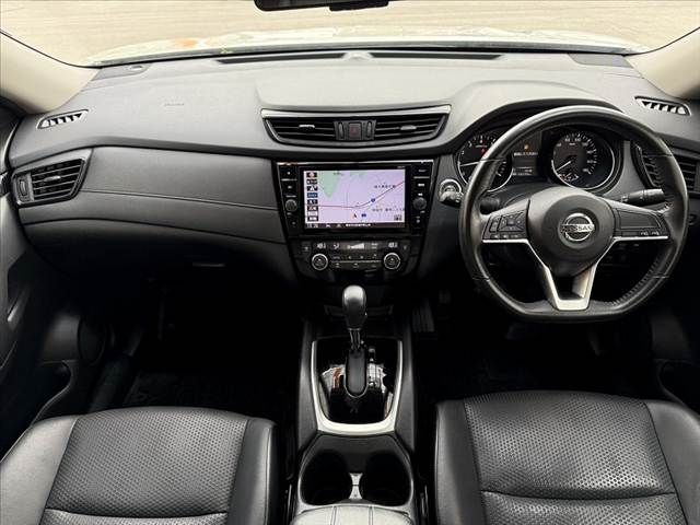 X-TRAIL 2WD