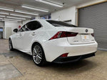 LEXUS IS300h