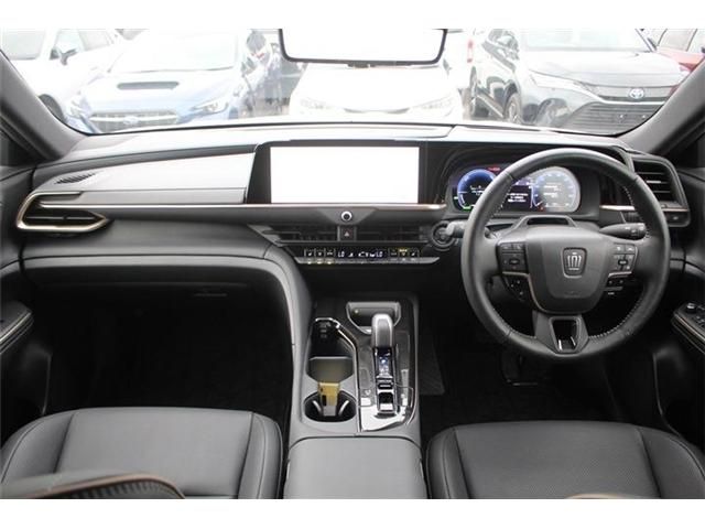 CROWN SPORT