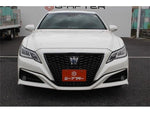 CROWN sedan hybrid