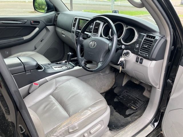 HILUXSURF wagon 4WD