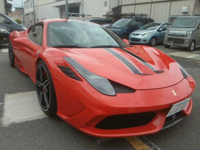 FERRARI 458 Speciale