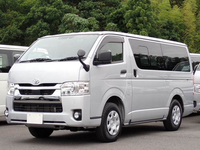 HIACE van 4WD