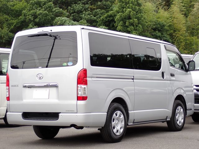 HIACE van 4WD