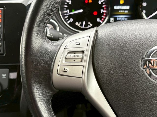 X-TRAIL 4WD